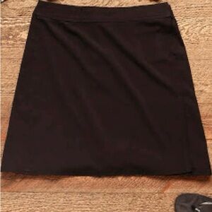 RipSkirt: The Original Wrap Skirt
RIPSKIRT LENGTH 2 NWT SZ L